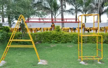 Playing equipments - A-B Climber 