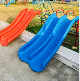 Playing equipments - Standard double slide 