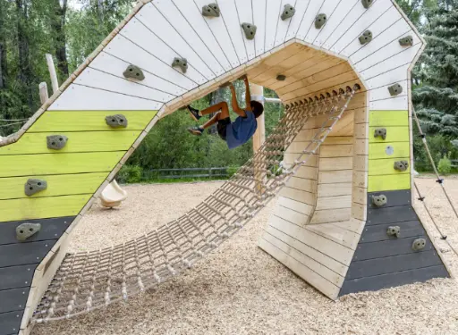 Playing equipments - Rock Climber with Net 