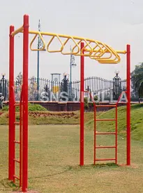 Playing equipments - Horizontal Climber 