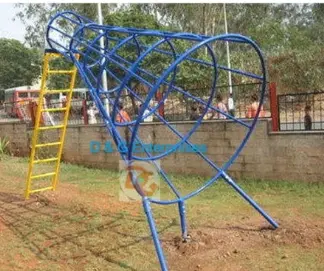 Playing equipments - Funnel Climber 